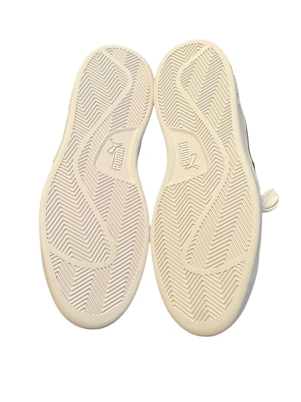 Puma men white